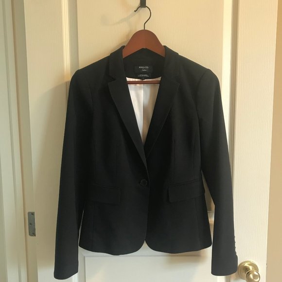 Black Blazer - Picture 1 of 3